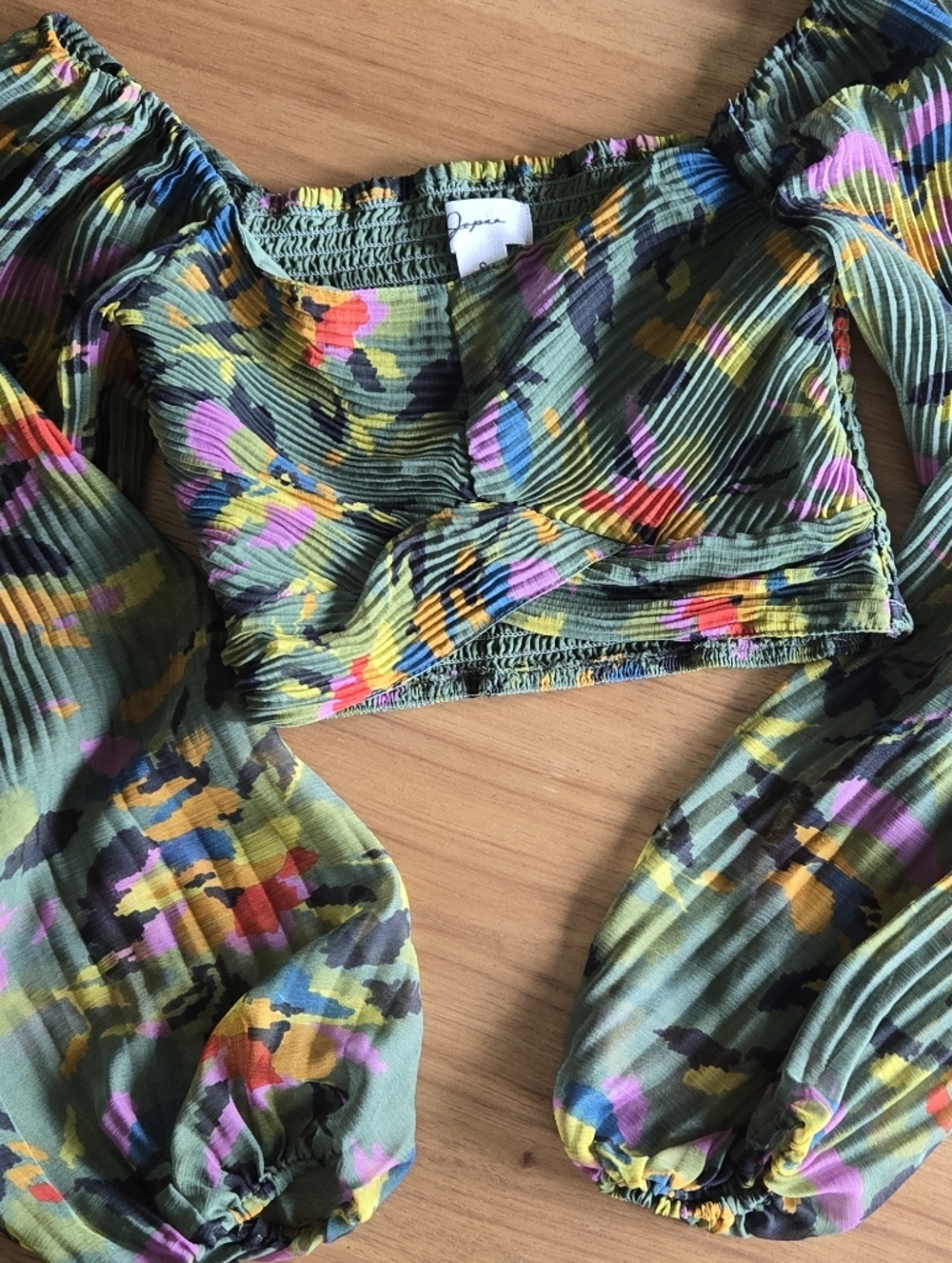 japna tropical print smocked balloon sleeve crop top | size s